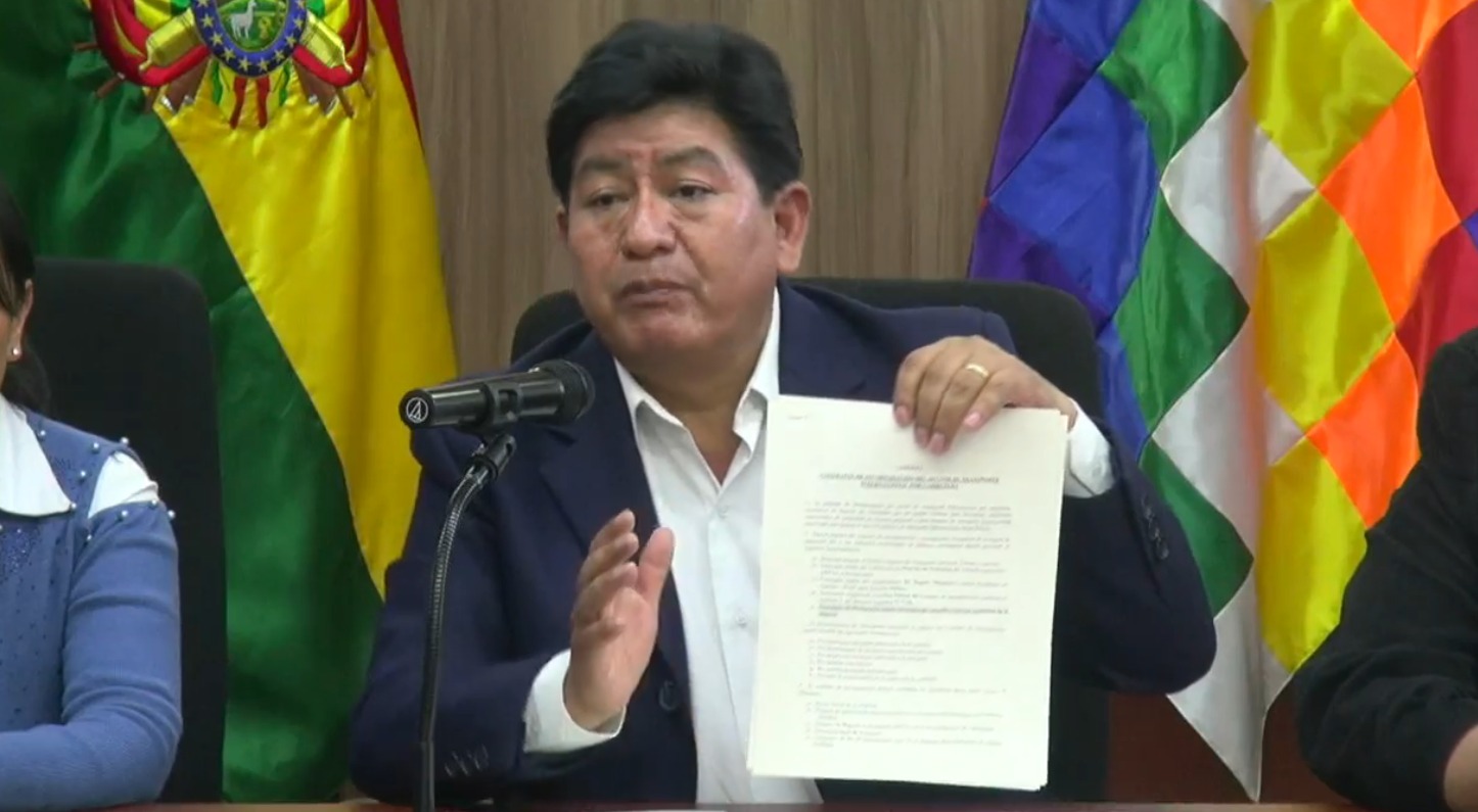 Gobierno convoca al transporte pesado nacional e internacional a dialogar el miércoles sobre pliego petitorio