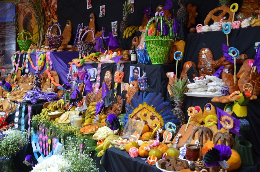 Por el “Día de todos los Difuntos” este viernes hay tolerancia desde el mediodía y el sábado es feriado 