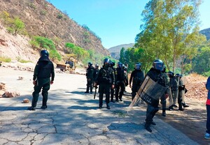 Del Castillo asegura que Morales busca “sembrar” muertos y atribuirle a la Policía, descarta que policías usen armas en desbloqueo