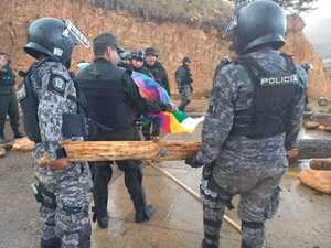 Policía desbloquea y consolida la transitabilidad entre los valles y el oriente