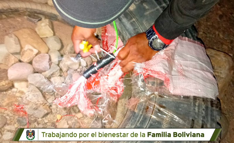 Descubren y desactivan dinamitas camufladas en el puente de Parotani 