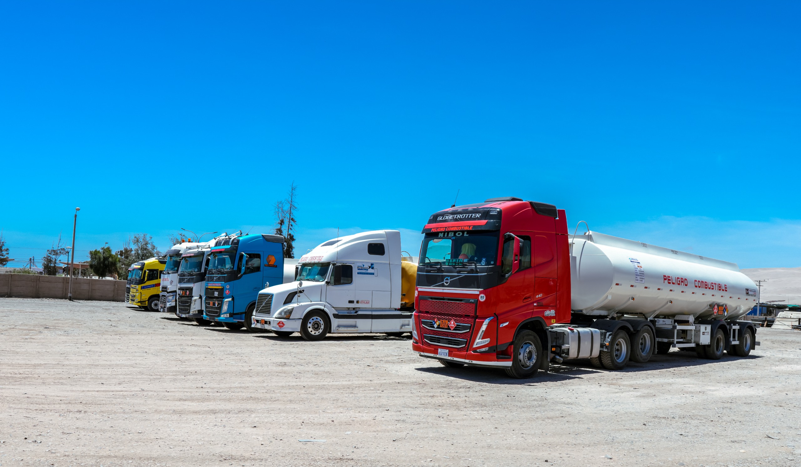 Empresarios cruceños aplauden nuevo decreto de libre importación y venta de combustibles