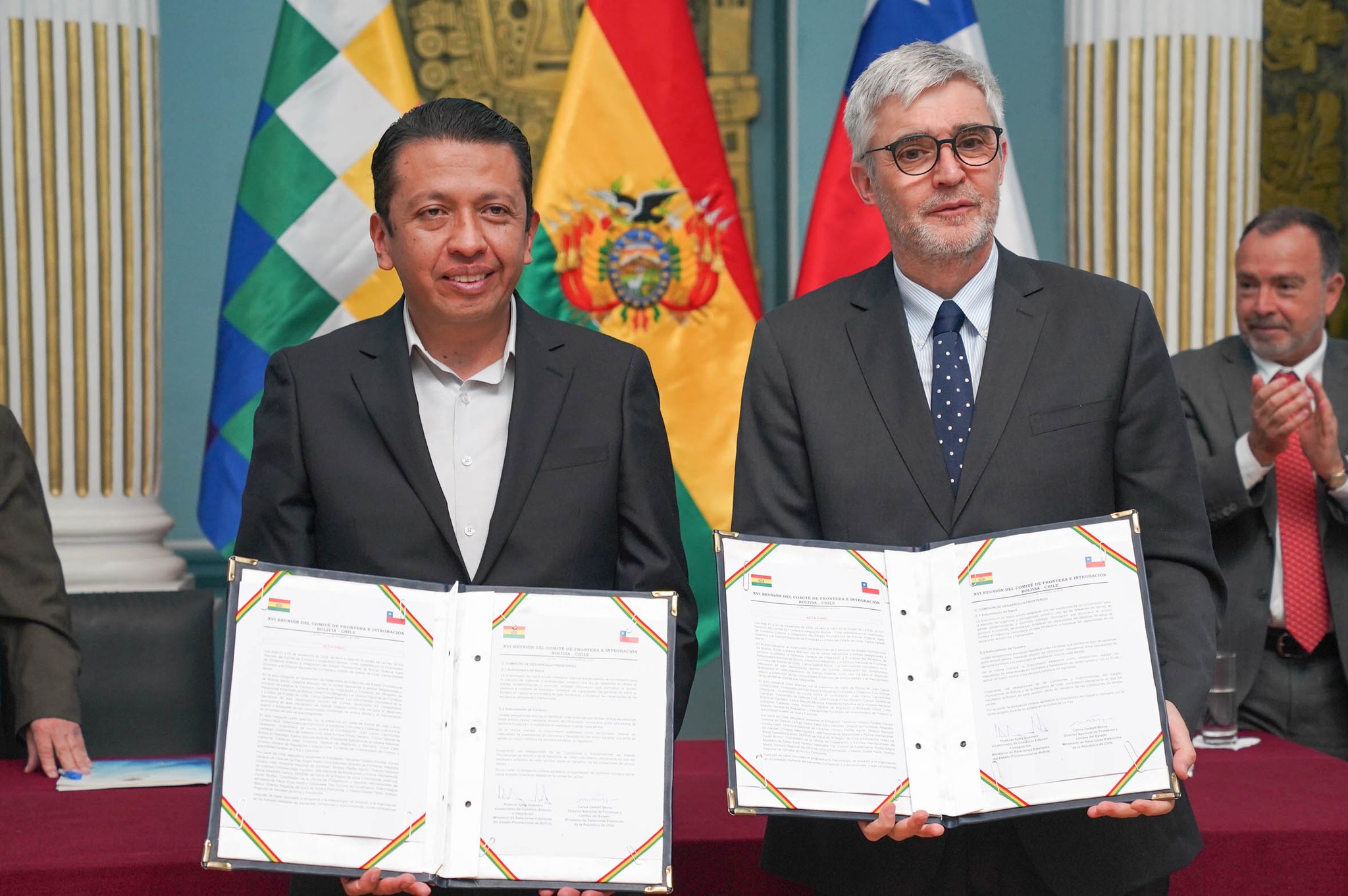 Bolivia y Chile forman Comité para evaluar eventual apertura de dos nuevos pasos fronterizos