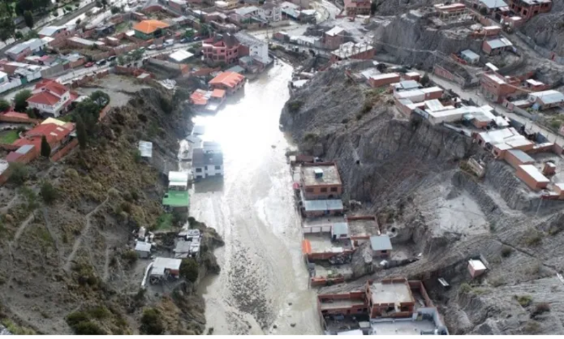 Kantutani no tenía permiso para obras en Bajo Llojeta, le dan 24 horas para ejecutar plan de contingencia