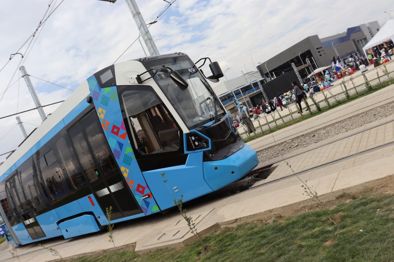 Tren Metropolitano tendrá concluida su línea Amarilla en abril de 2025 como una "Obra del Bicentenario"