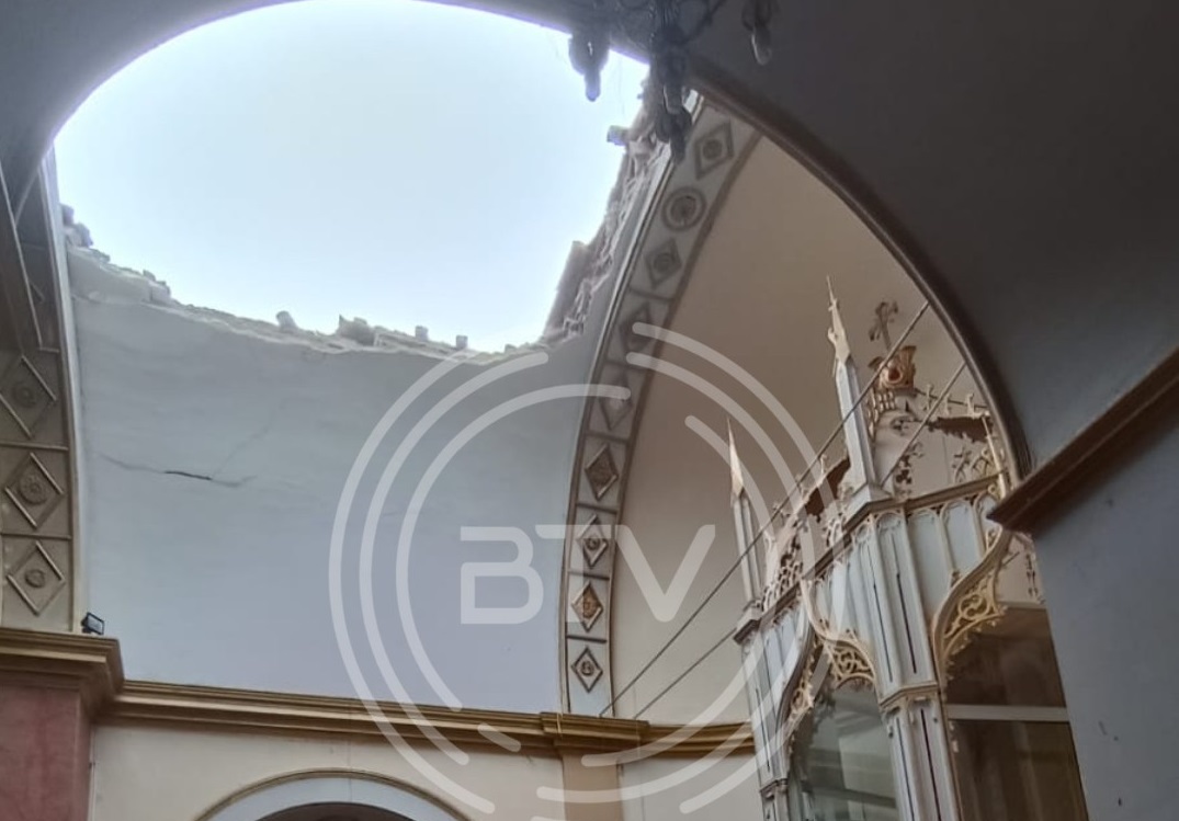 Colapsa cúpula de un templo de más de medio siglo en Villa Rivero, Cochabamba
