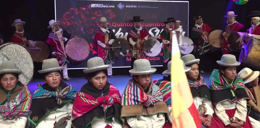 “Wawa Sikuris de Taypi Ayca – Italaque” revaloriza la música y danza ancestral de Mocomoco