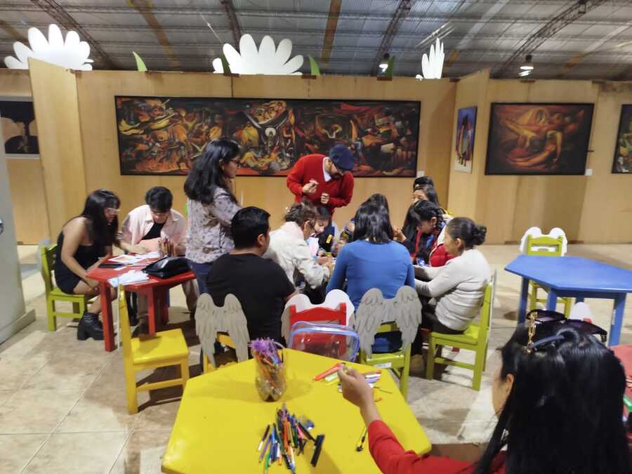 Museo Nacional de Arte ofrece muestras de patrimonio y arte en la FILC