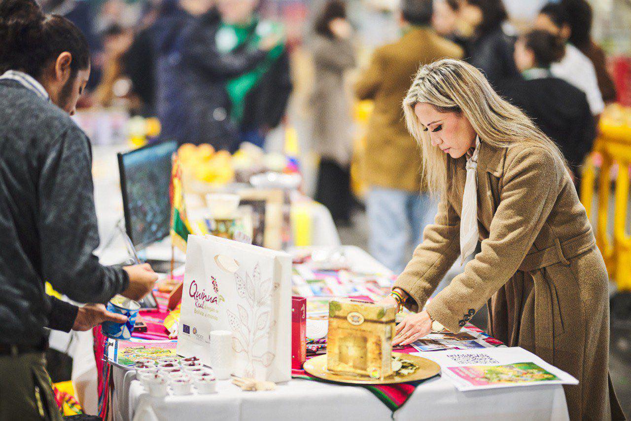 Bolivia promociona sus productos en la primera feria Latin America Exports en Bélgica