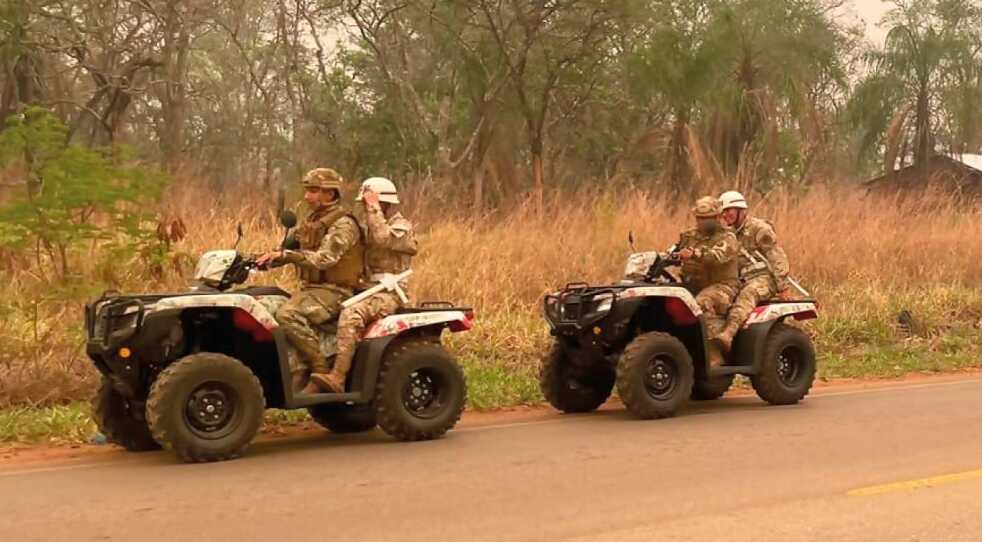 Tractores, cuadratracks y otros motorizados fortalecen la lucha contra los incendios en la Chiquitania