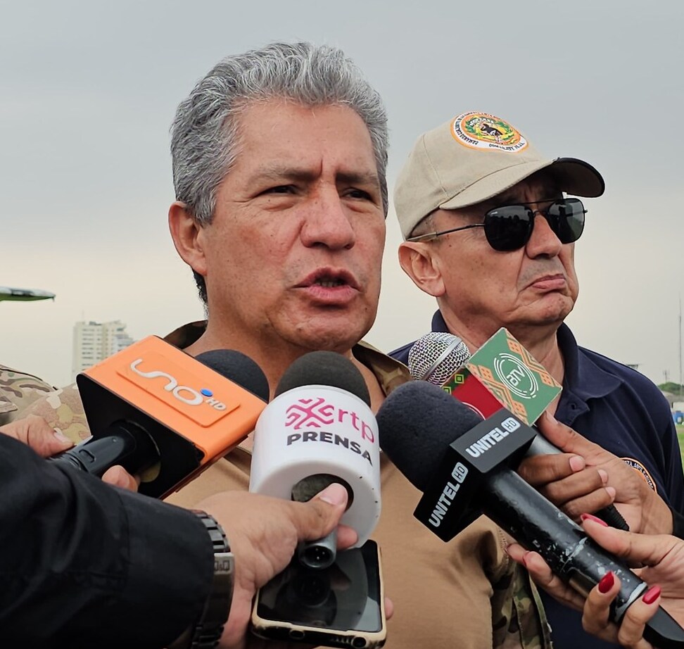 Alistan nuevo bombardeo de nubes para provocar lluvias en Santa Cruz y contribuir a sofocar incendios