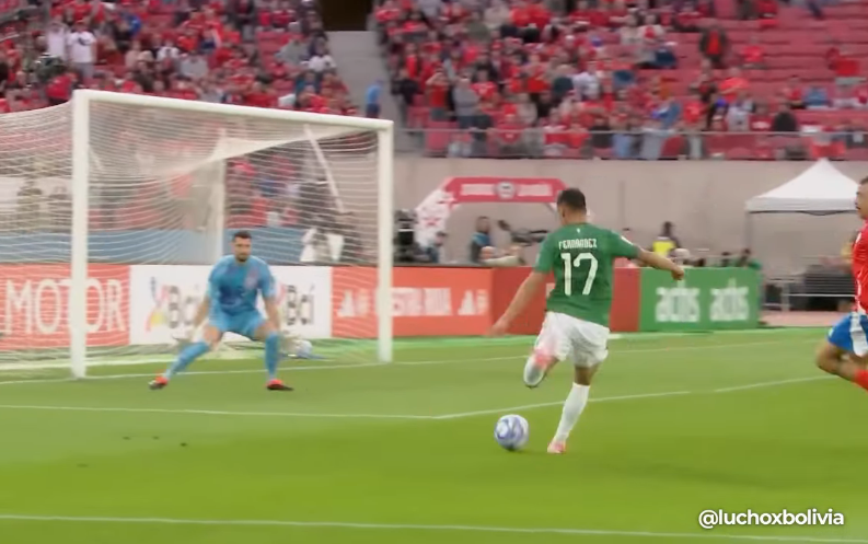 Arce expresa su apoyo a la Selección Boliviana de Fútbol y destaca la juventud de jugadores