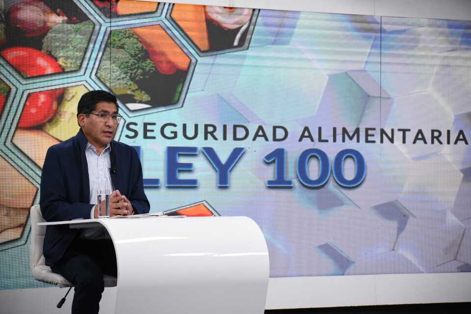 Movimiento de ganado en pie a zonas de frontera fue suspendido para evitar contrabando a la inversa