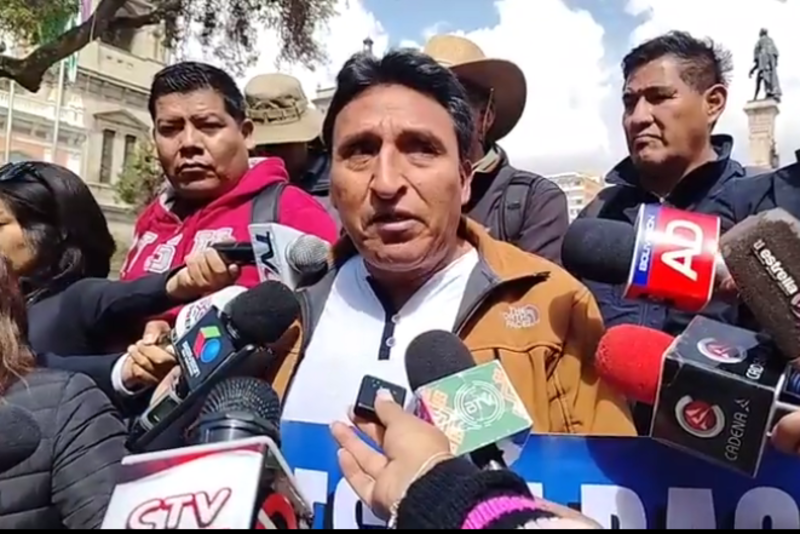 Productores del Trópico de Cochabamba son obligados a participar de bloqueo evista con amenazas