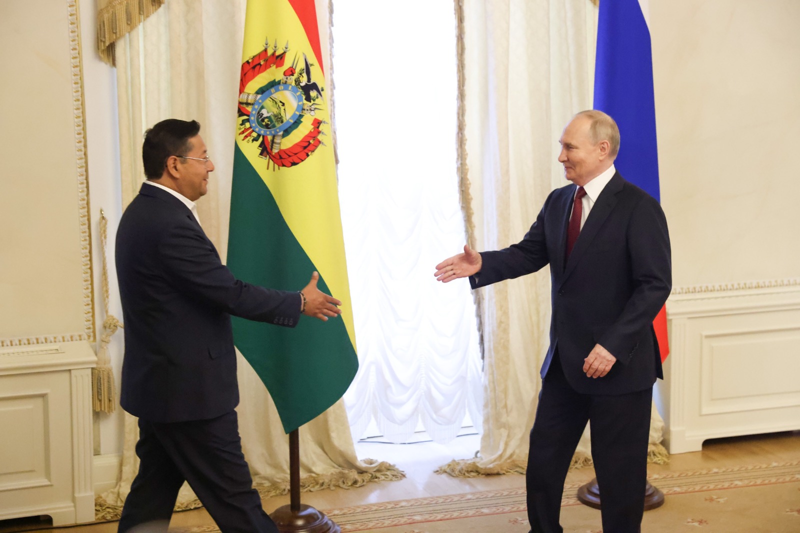 Arce conversará con Putin sobre litio y tecnología nuclear en la Cumbre de los BRICS