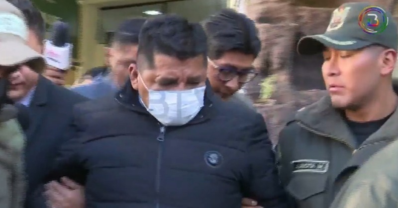 Fiscalía acusa formalmente al exministro Santos y a otras cinco personas por enriquecimiento ilícito 