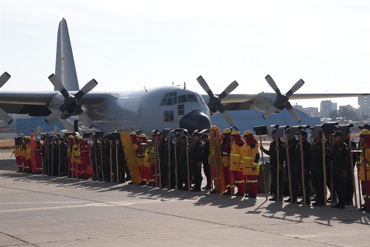 Intensifican labores de coordinación y sofocación de incendios forestales con apoyo de cuatro paísesIntensifican labores de coordinación y sofocación de incendios forestales con apoyo de cuatro países