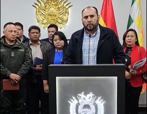 Construirán viviendas para incrementar número de policías ante asaltos en el norte de La Paz