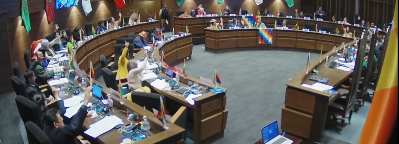 Senado suspende sesión y la traslada a la turística Uyuni