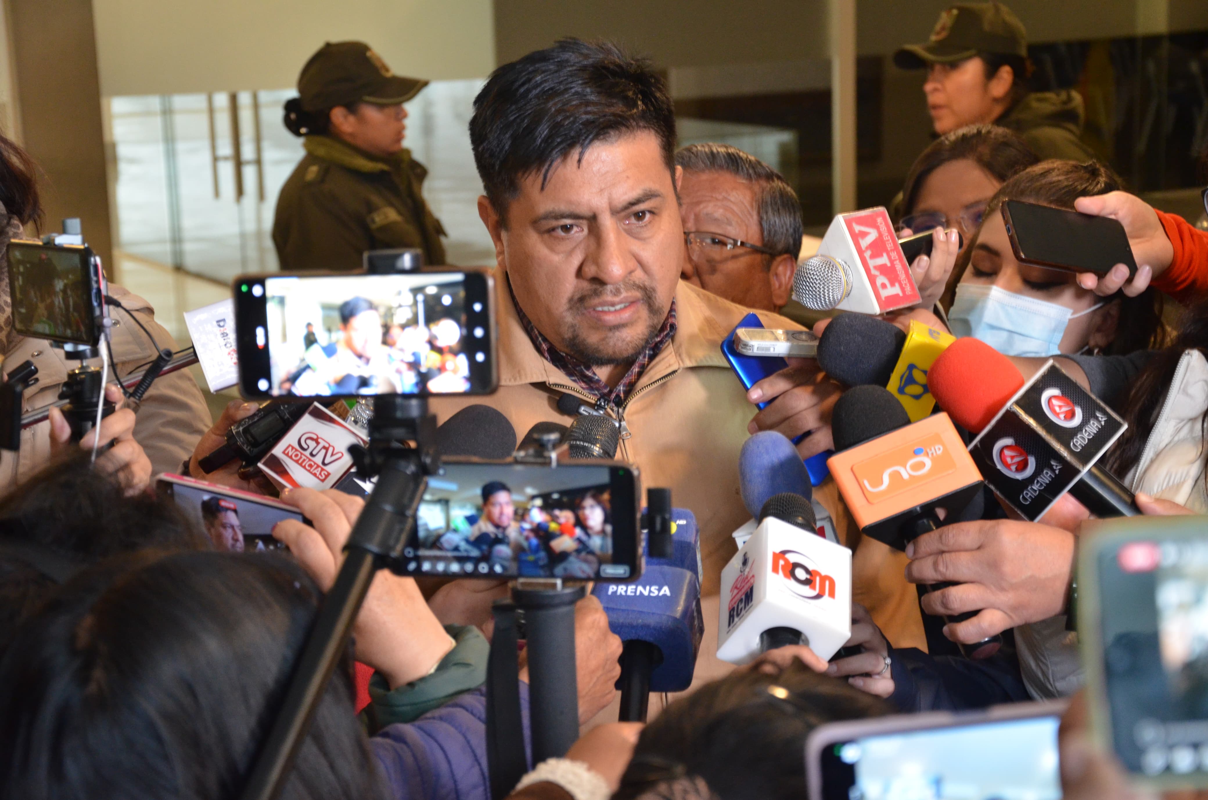 Insisten al Legislativo que apruebe crédito por $us 40 millones para llegar al 100% de saneamiento de tierras