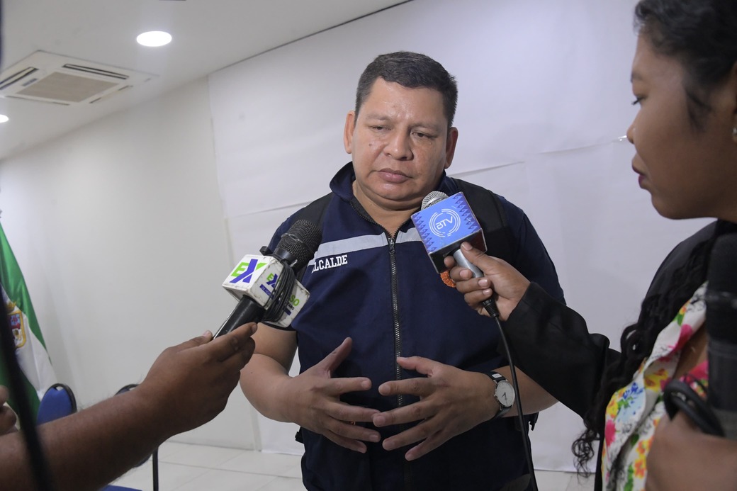 Alcaldes cruceños coinciden en destacar reunión y acuerdos con el Gobierno para enfrentar los incendios