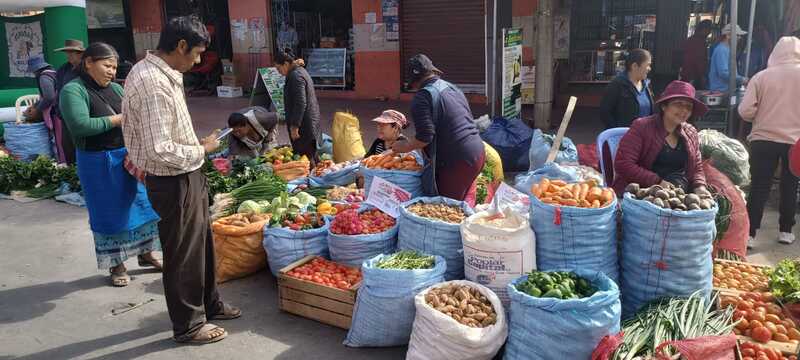 Alistan plan de contingencia para garantizar abastecimiento de alimentos ante movilizaciones evistas