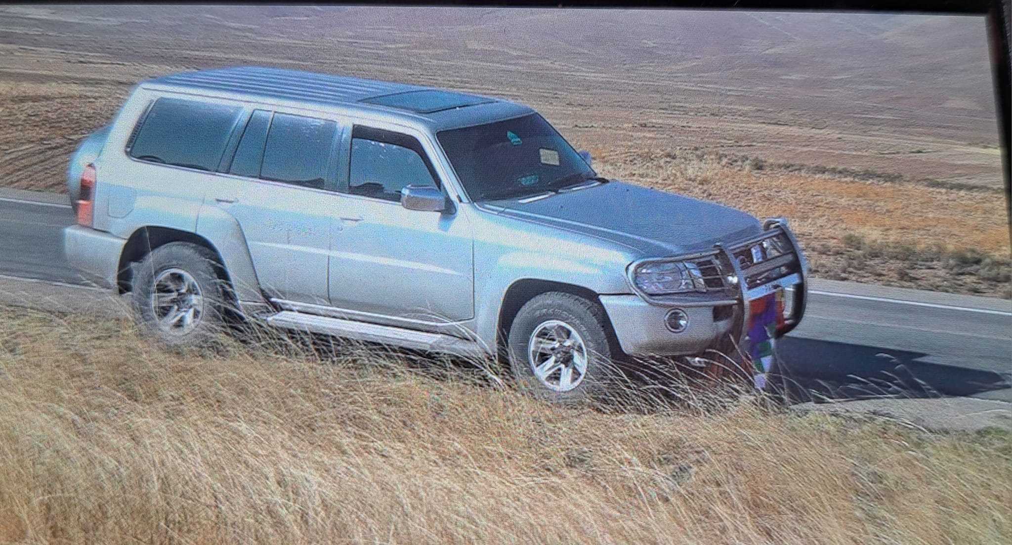 En marcha de Morales identifican uso de vehículos oficiales del Senado