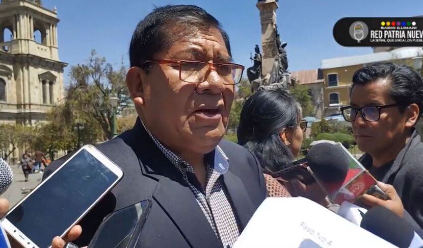 Analista De la Cruz dice que Morales ejecuta un plan negro para acortar mandato de Arce y asegurar su candidatura