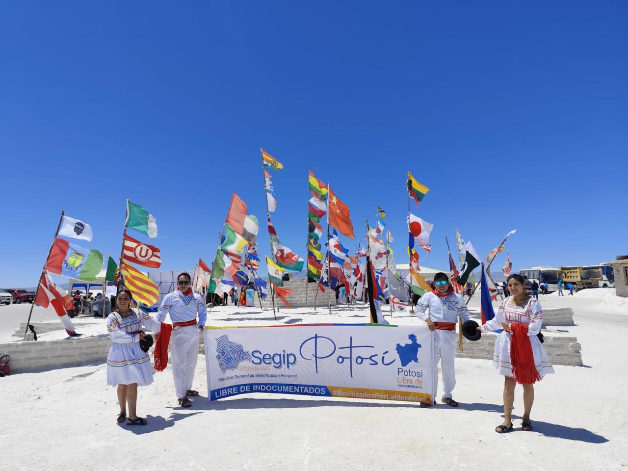 La turística Uyuni es declarada libre de indocumentados