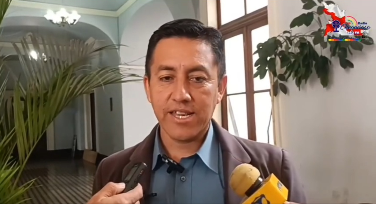 Secretario de Planificación de la Gobernación de Chuquisaca, Juan Meléndres. Captura: Radio Chuquisaca