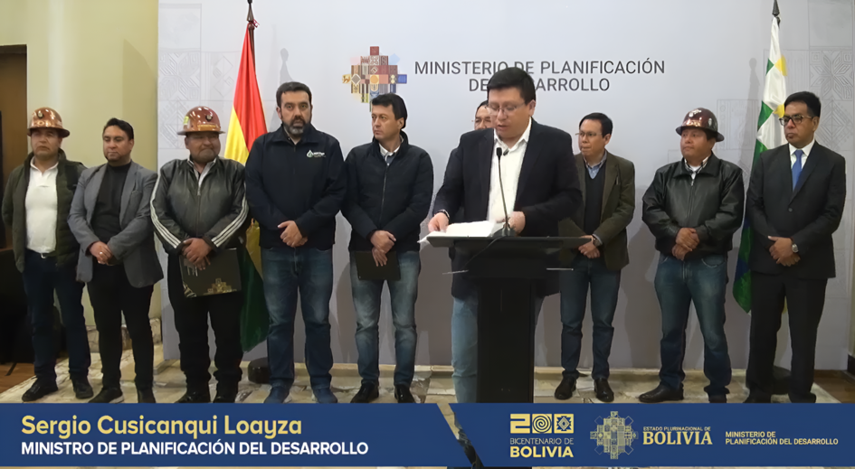 Gobierno y COB inician trabajo para fortalecer la producción 