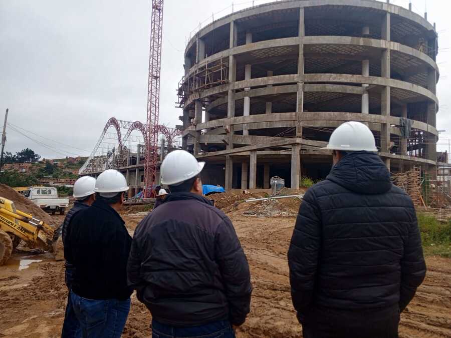 Reportan 90% de avance en la obra gruesa del edificio del Archivo y Biblioteca Nacionales de Bolivia