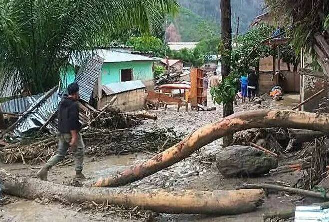 Mazamorra destruye 15 viviendas y deja más de 58 familias damnificadas en comunidad de Apolo