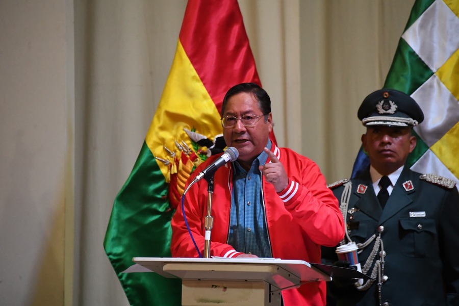 Arce llama a la unidad de los trabajadores y al pueblo boliviano para que “no pase la derecha”