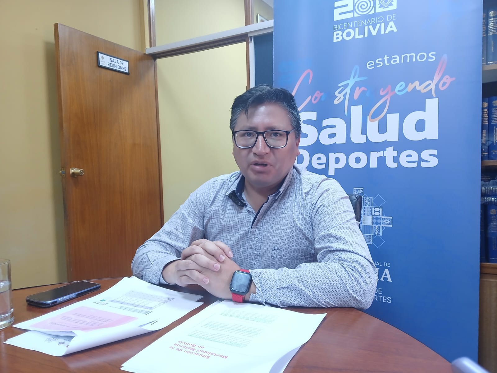 Índices de acceso a salud materna y mortalidad infantil mejoran por políticas gubernamentales