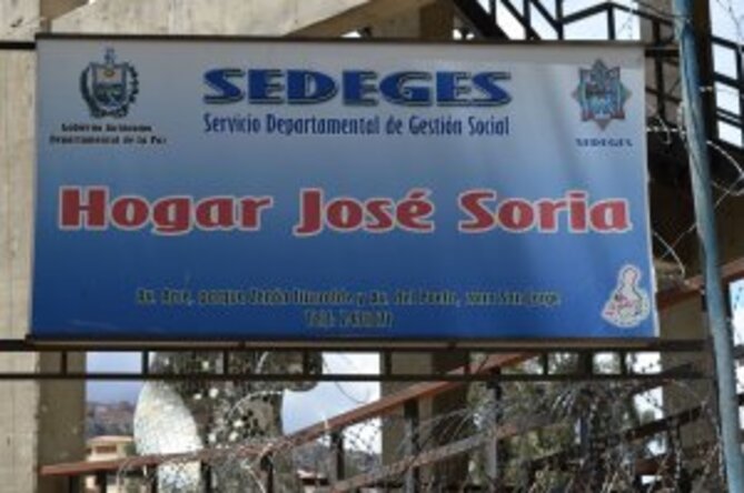 Fiscalía allana casa de acogida de la Gobernación de La Paz tras denuncias de agresión a niños y niñas