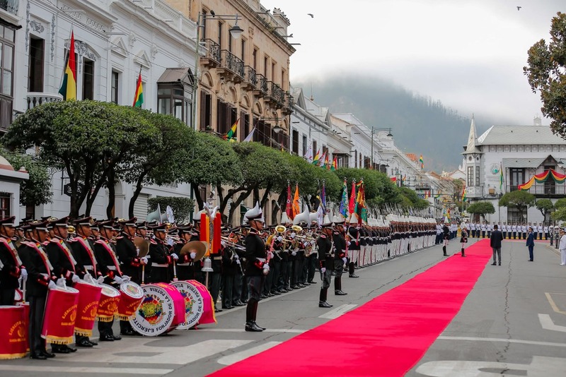 Prada destaca logros de Bolivia en su Bicentenario, un día de orgullo y evaluación