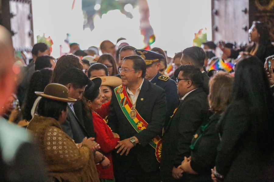 Presidente convoca a la unidad y esperanza para construir el futuro de Bolivia en el Bicentenario