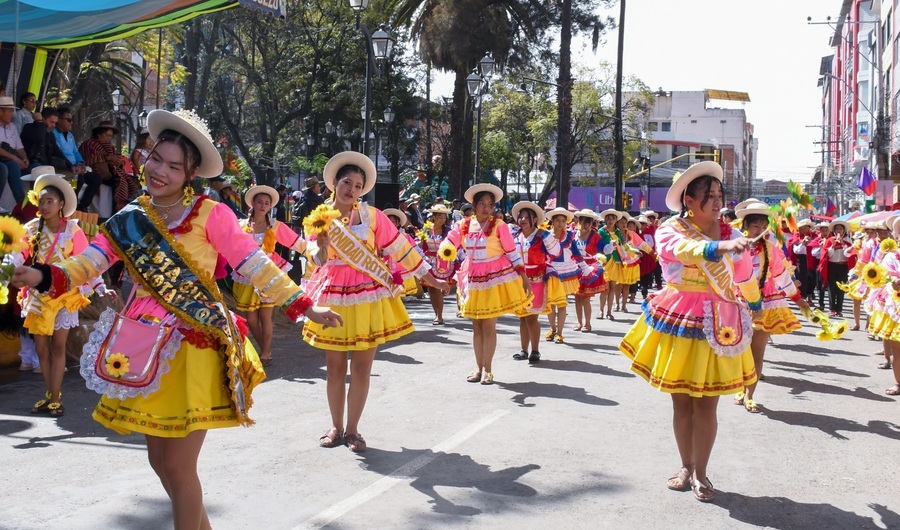 Más de 75 fraternidades demostrarán la riqueza cultural este sábado en la entrada folklórica de Urkupiña