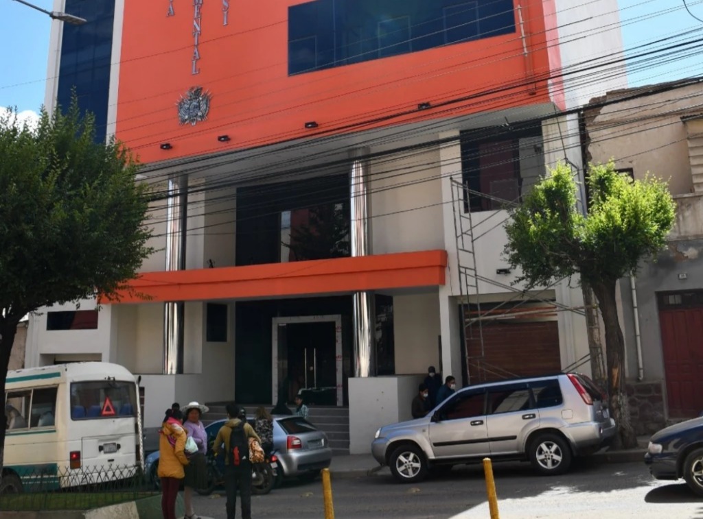 Imputan al presidente del Concejo Municipal de Potosí por presunto uso indebido de bienes del Estado