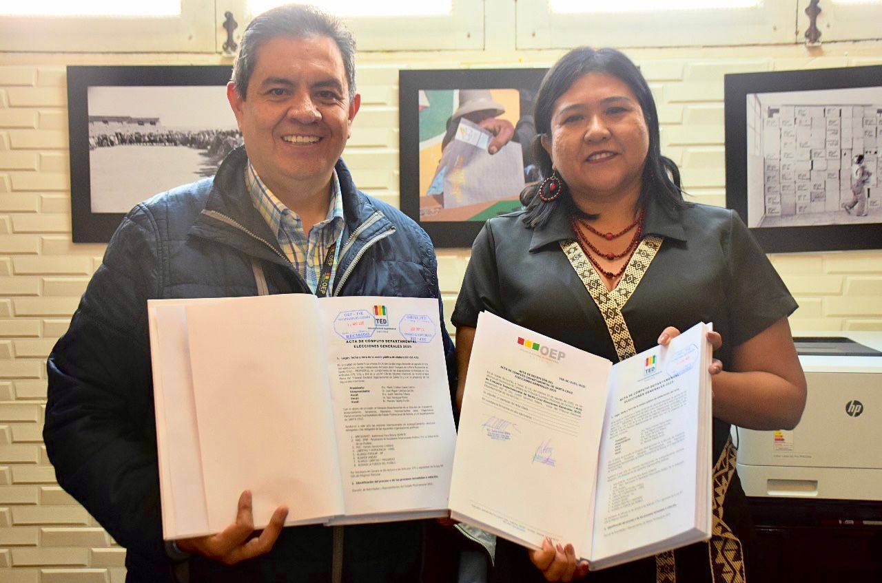 TSE recibe actas de cómputo de 8 de 9 tribunales, el martes prevé proclamar los resultados