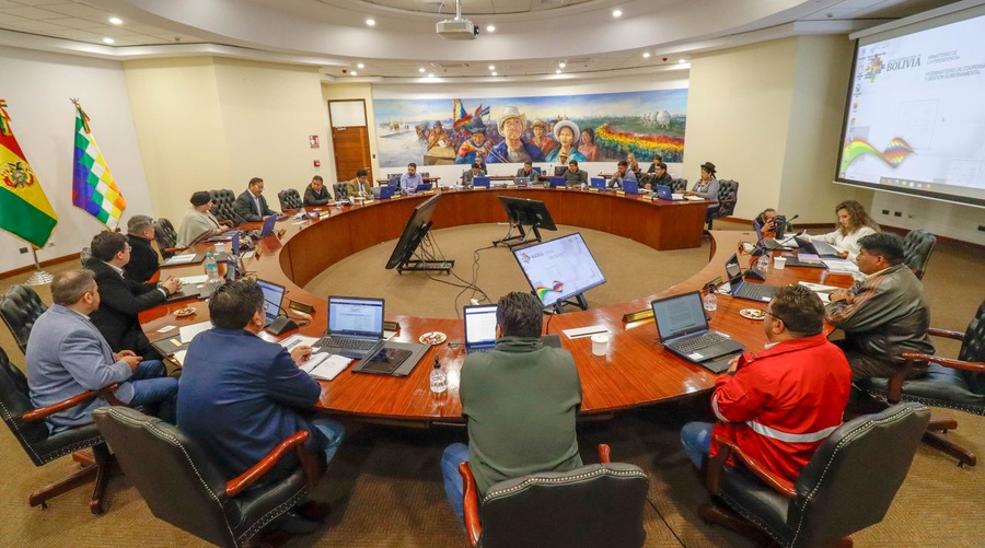 Arce reafirma protección de la paz, fortalecimiento de la democracia y consolidación de la industrialización