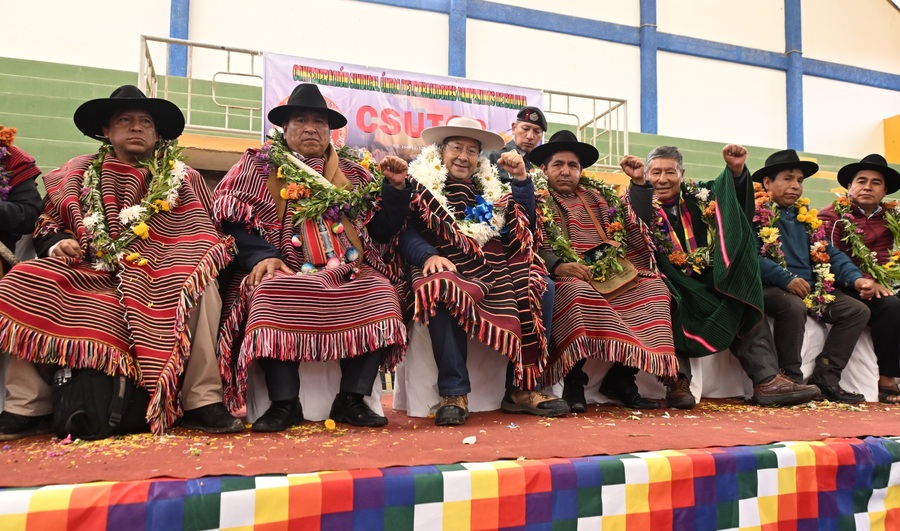 Arce reitera llamado a la unidad para fortalecer las organizaciones sociales y al Gobierno