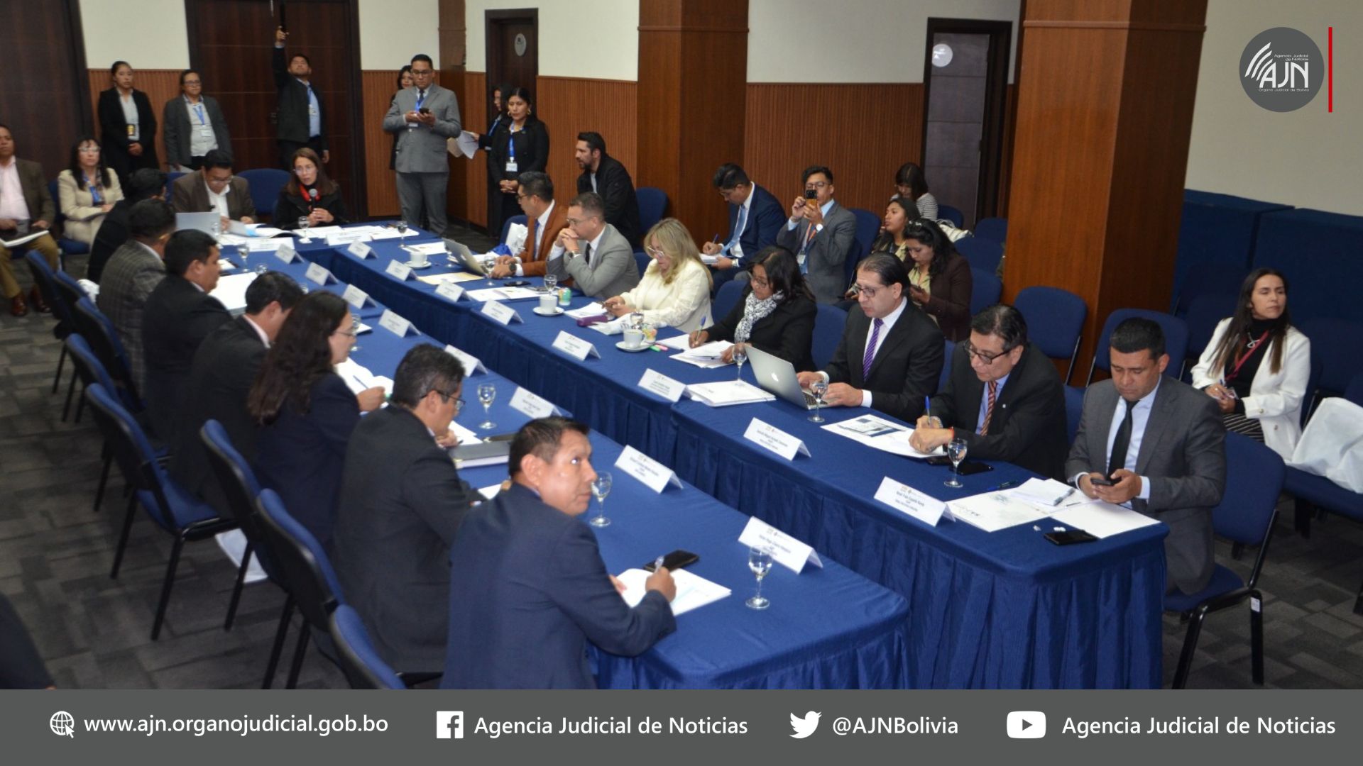 Forman cuatro subcomisiones para avanzar en la transformación de la justicia