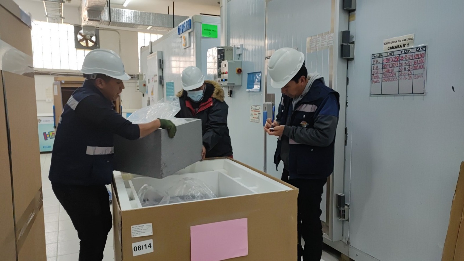 Vacunas contra el Covid-19 ya están disponibles en los 9 servicios departamentales de salud 