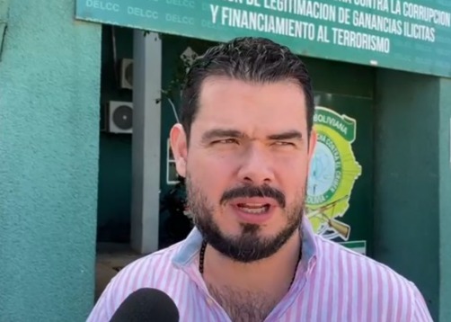 Justicia suspende audiencia de Camacho y de sus colaboradores por denuncia de firma falsa en poder notarial