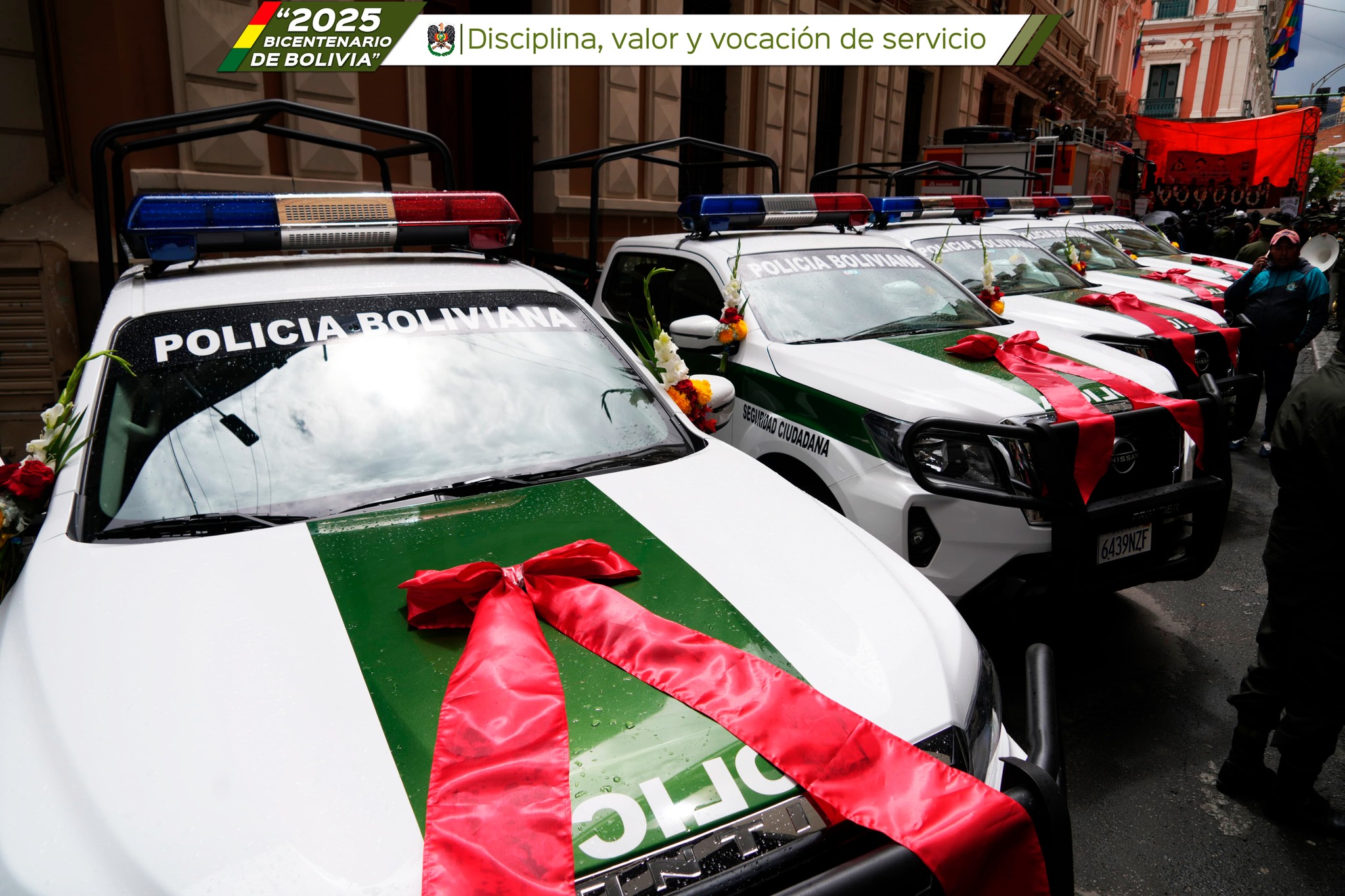 Entregan equipamiento y vehículos a la Policía para fortalecer la seguridad ciudadana en La Paz