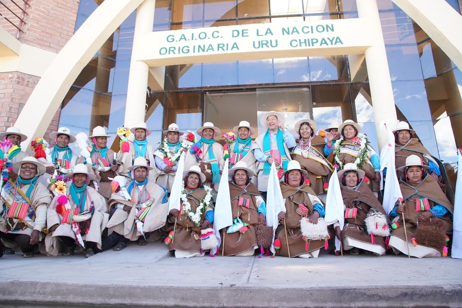 Arce destaca encuentro con ayllus Uru Chipaya como una oportunidad valiosa para escuchar y analizar los desafíos en la región