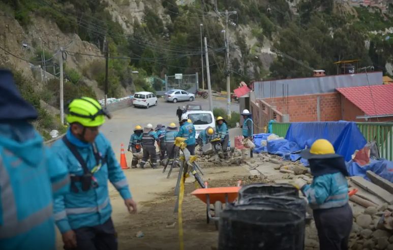 La Paz: Habilitan la avenida Marcelo Quiroga Santa Cruz tras estar cerrada por refacción de talud