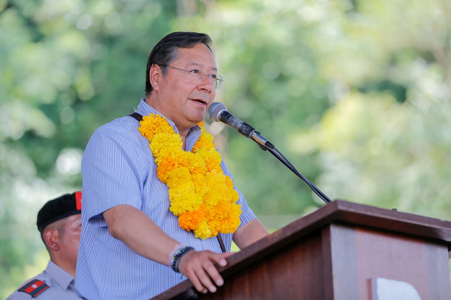 Presidente asegura que se construye una economía de base ancha para diversificar la producción e ingresos